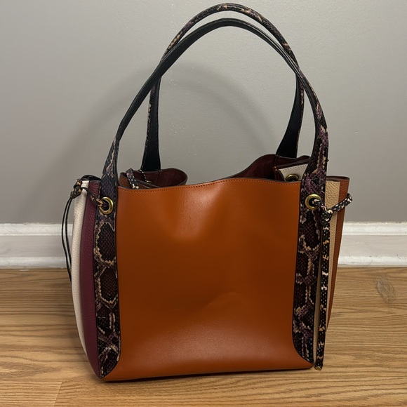 Large Coach Bag - Picture 2 of 11